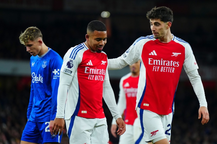 预计将在未, 脚自今年 预计将在未, 脚自今年